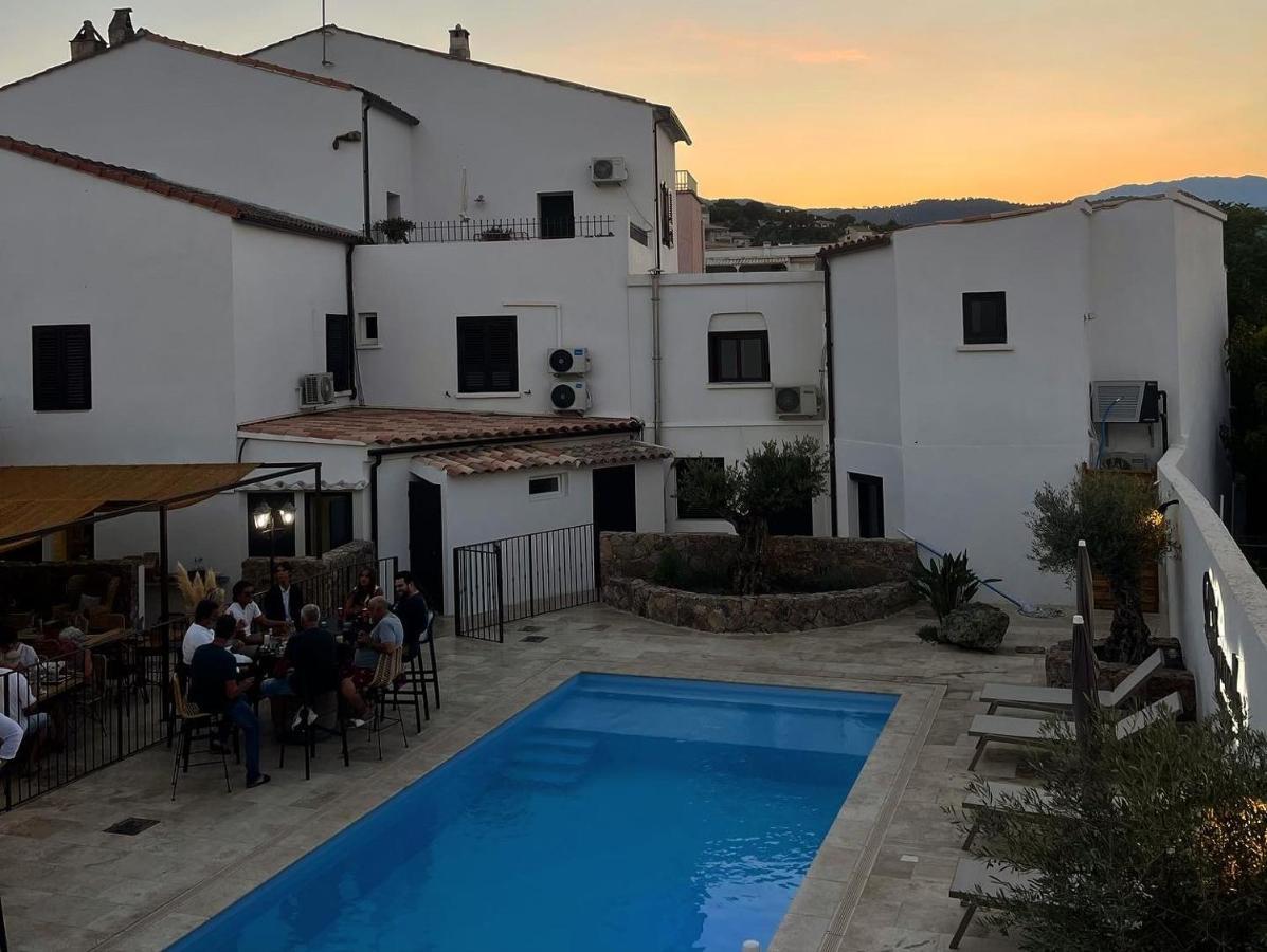 Hotel Restaurant La Caravelle Sari-Solenzara Kültér fotó